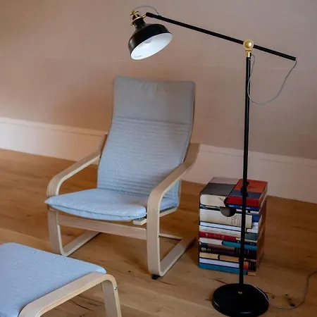 1820 Comfortable *